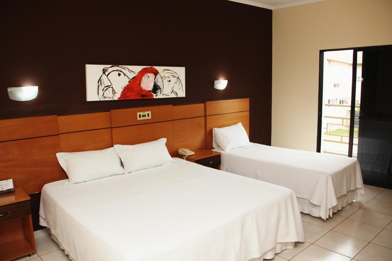 Real Palace Hotel Tres Lagoas Exterior photo